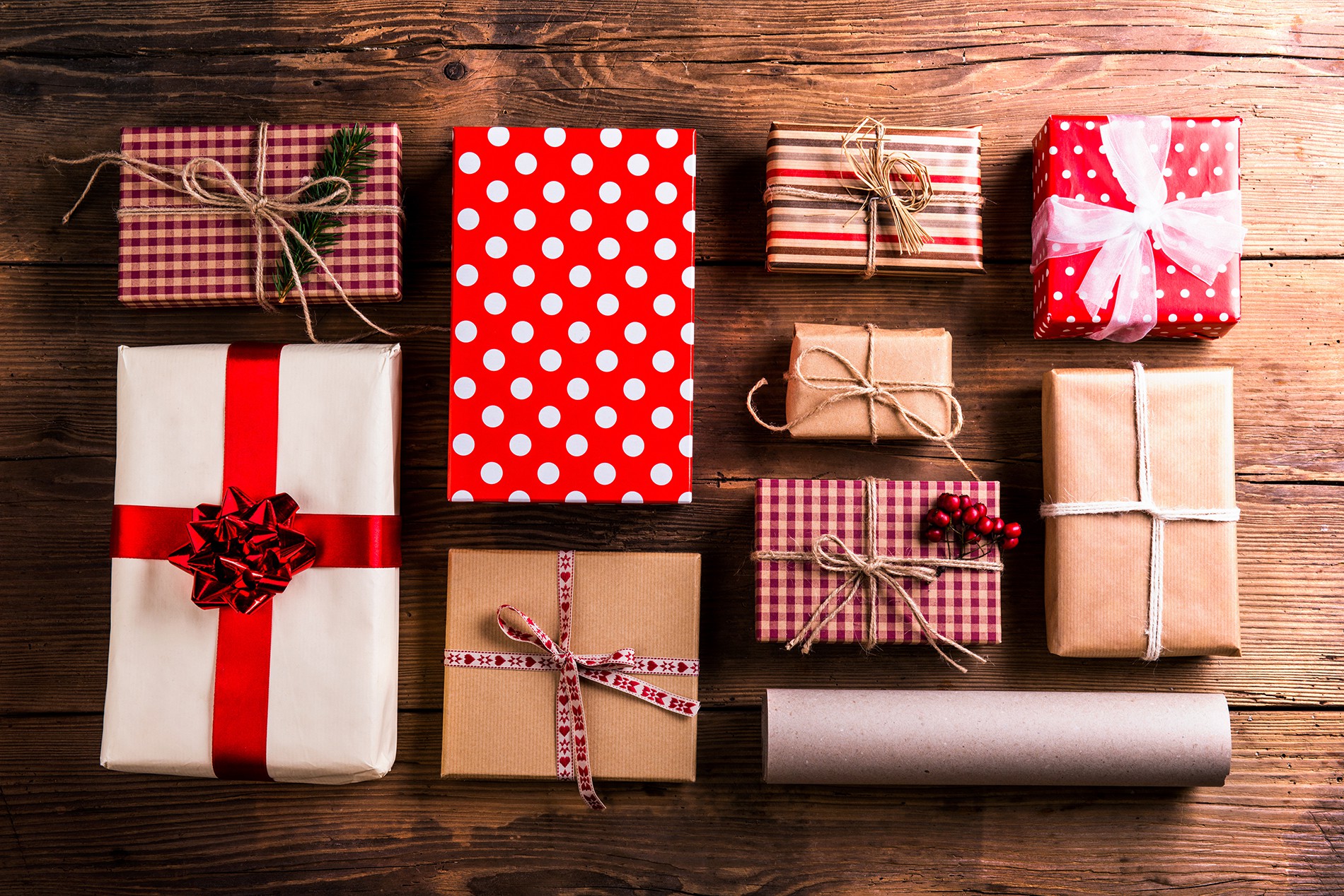 DIY PRESENTS YOU CAN START MAKING IN TIME FOR CHRISTMAS